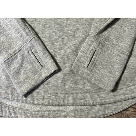 Vineyard Vines Women's 1/4 Zip Dreamcloth Shep Shirt Medium Light Gray Heather - Picture 5 of 13